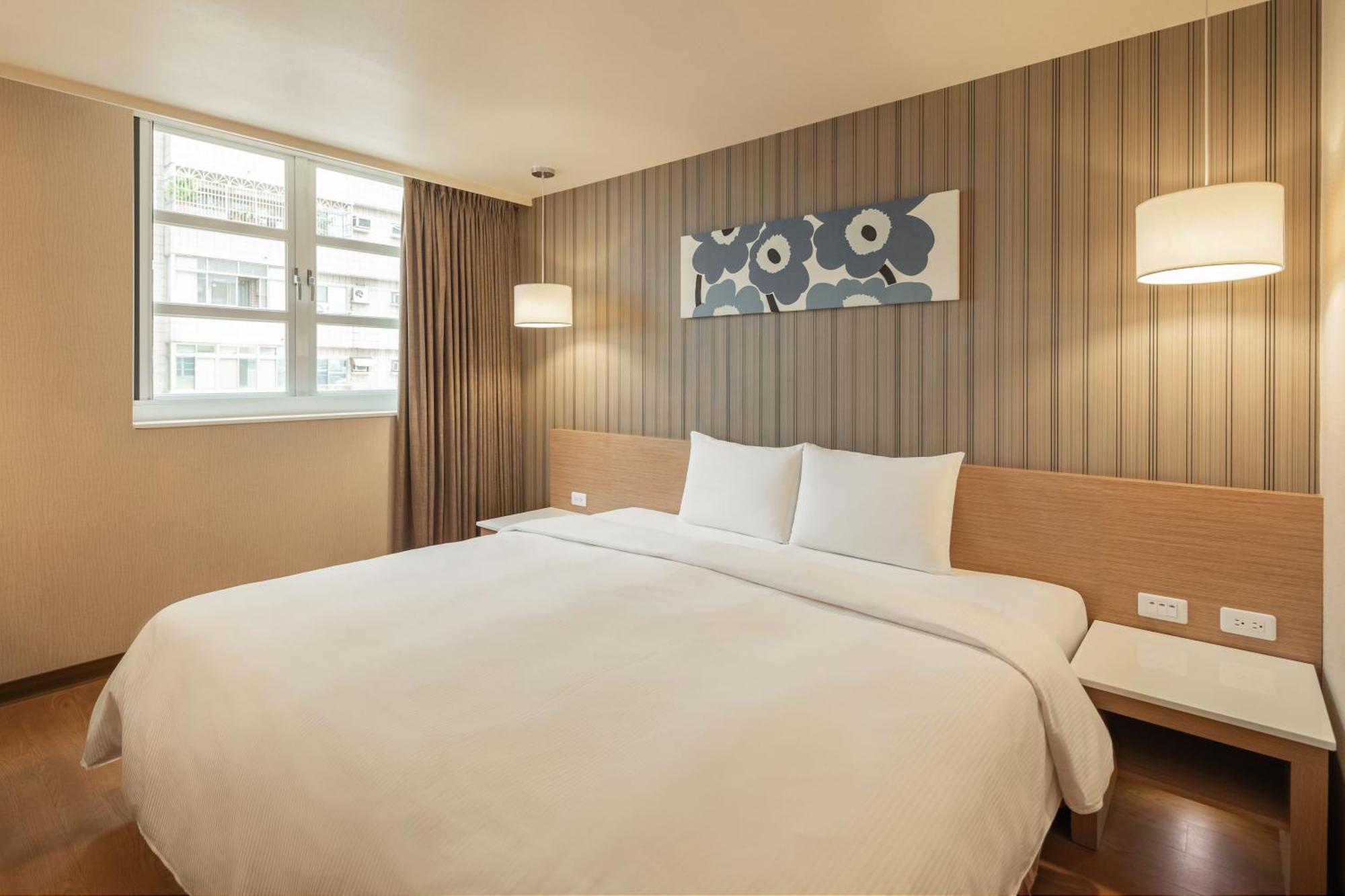 Kindness Hotel-Jue Ming Kaohsiung Quarto foto
